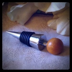 Oenophilia Stainless & Mocha Wood Bottle Stopper
